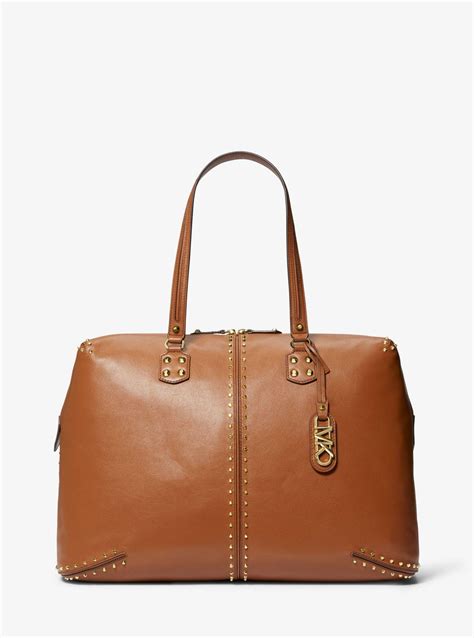 weekendtas michael kors|Michael Kors large suitcase.